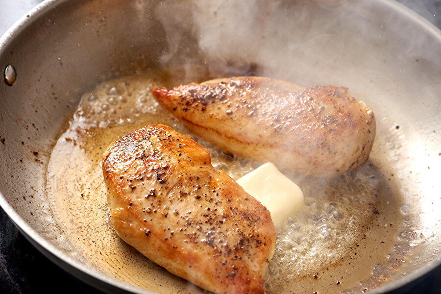 Tavuk göğsü eti nasıl pişirilmeli?