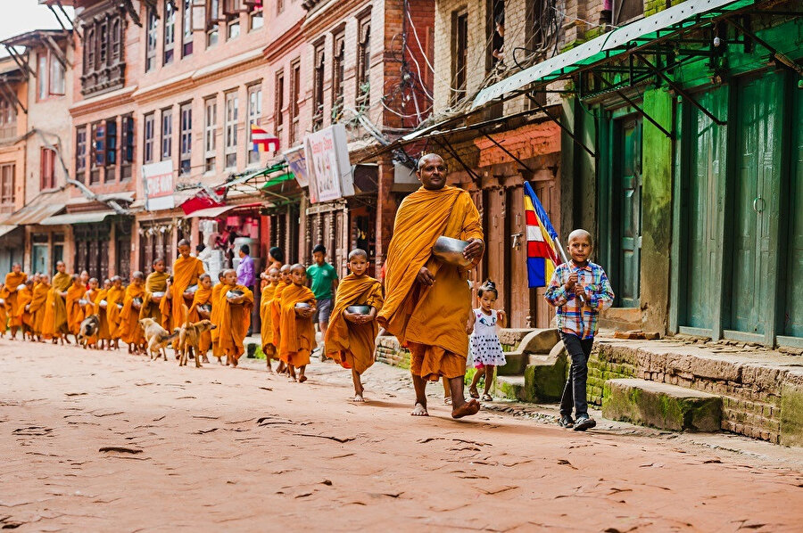 Bhaktapur, Bhadgaon veya Khwopa Nepal Cumhuriyeti'nin en önemli turistik şehridir.