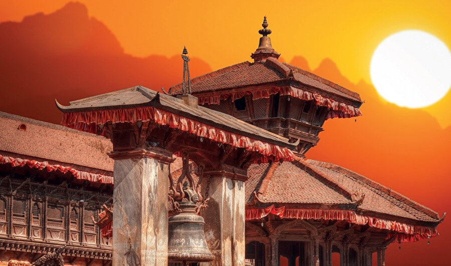 Katmandu Vadisi'ne ilk yerleşim MÖ 100 yıllarına rastlar.