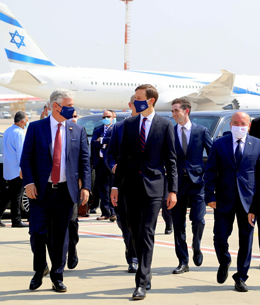 El Al'ın Tel Aviv ile Abu Dabi arasında yapacağı ilk ticari uçuştaki heyette, ABD Başkanı Donald Trump'ın danışmanı Jared Kushner de yer alıyor.