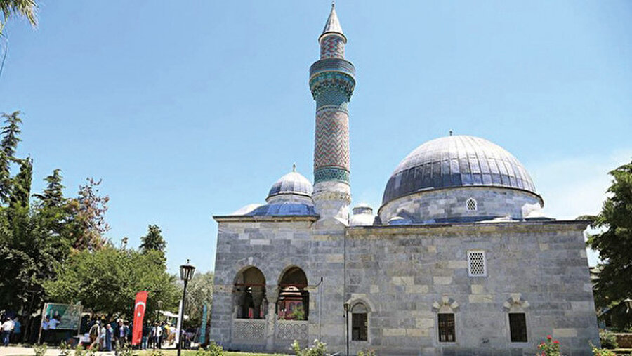 Yeşil Camii