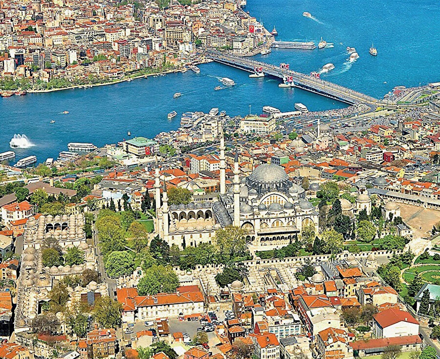 Süleymaniye Camii (TDV İslam Ansiklopedisi Fotoğraf Arşivi)