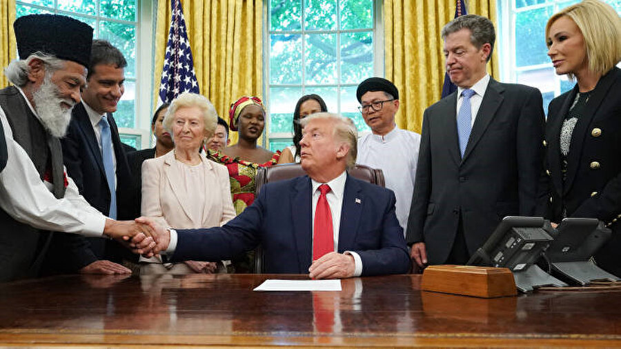 Trump, İslam’ı Amerikan toplumunun meşru bir parçası olarak hiçbir zaman görmedi.