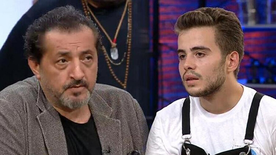 MasterChef sosyal medyayı ikiye böldü: Furkan ağlayarak stüdyoyu terk etti
