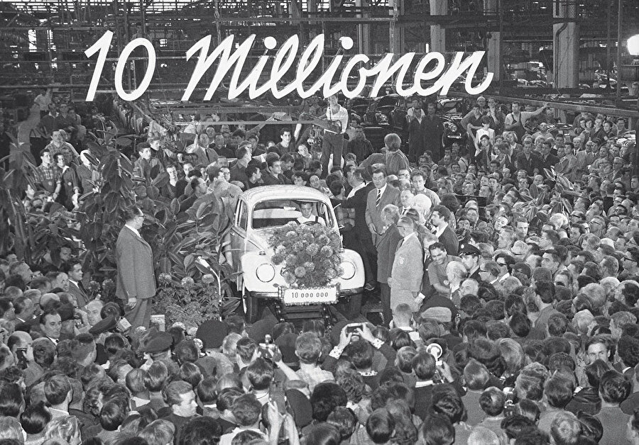 10 milyonuncu Beetle’ın banttan çıkışı, 1965.