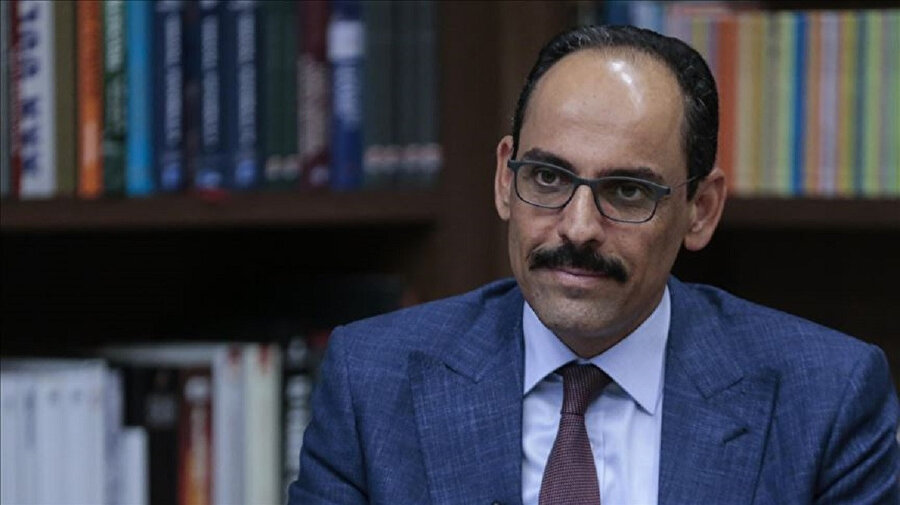 İbrahim kalın: Zamanı disiplinli kullanmak gerekiyor. Üniversite hayatımdan gelen bir okuma ve çalışma disiplinim var. 