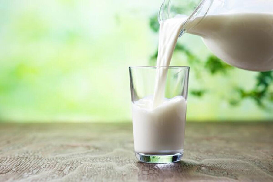 Sağlıklı kilo almayı sağlayan en faydalı besinler: Süt.