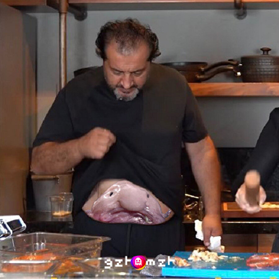 ​Üzgün göbeğe bir de bu açıdan bakalım...