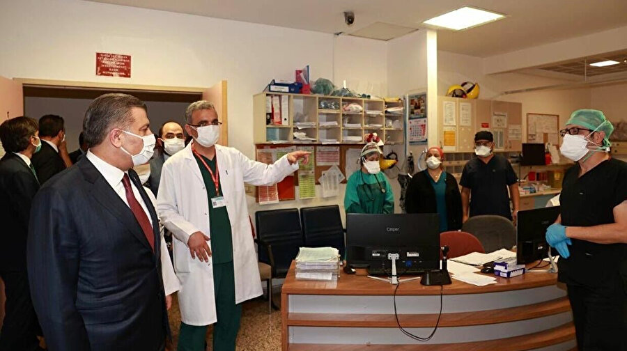 Sağlık Bakanı Koca hastaneyi ziyaret etmişti
