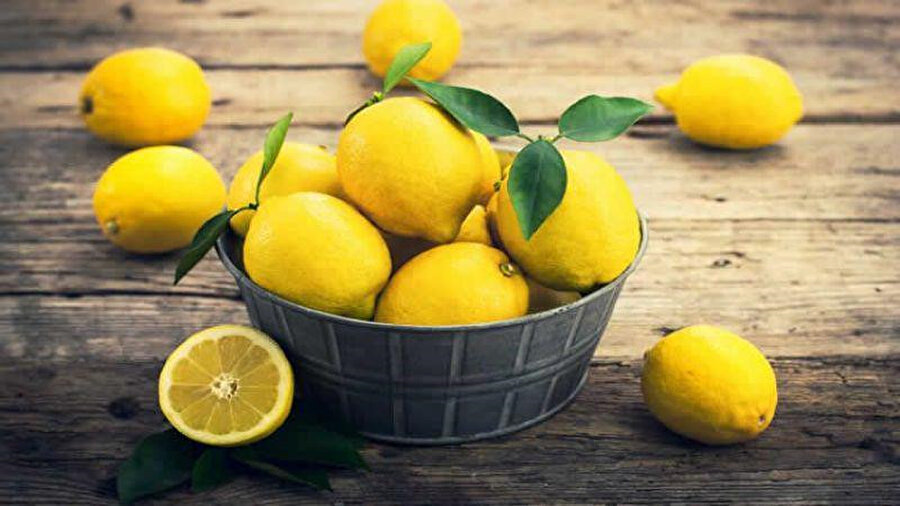 Balık kokusuna son: Limon.
