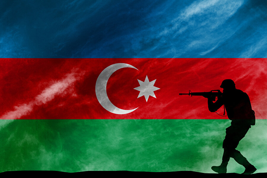 Bütün gelişmeler, neticesi ne olursa olsun Türkiye ve Azerbaycan’ın lehinedir. Bu savaşın kaybedeni Hakka ve hukuka Fransızlar ile Ermeni ve Pers tarafı olacak. Azerbaycan halkının özellikle Şiicilik yapanları, İran’ın gerçek yüzünü artık görmeliler. Artık, içine düşürüldükleri cehalet ve taassup hastalıklarından kurtulmaları gerekiyor.