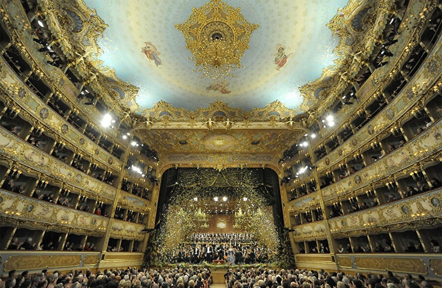 La Fenice Tiyatro Vakfı Yeni Yıl Konseri 2012