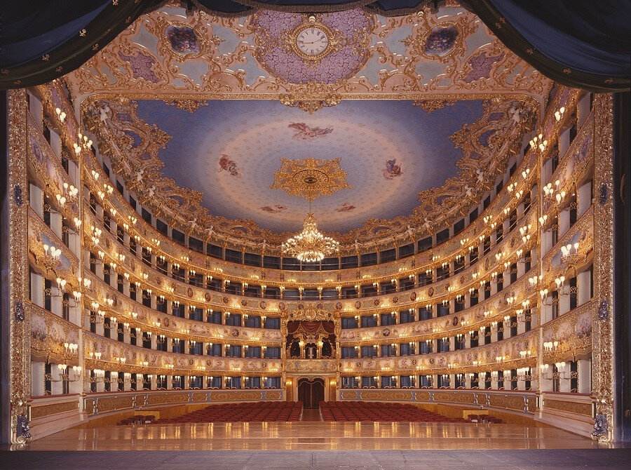 Sahneden La Fenice Operası
