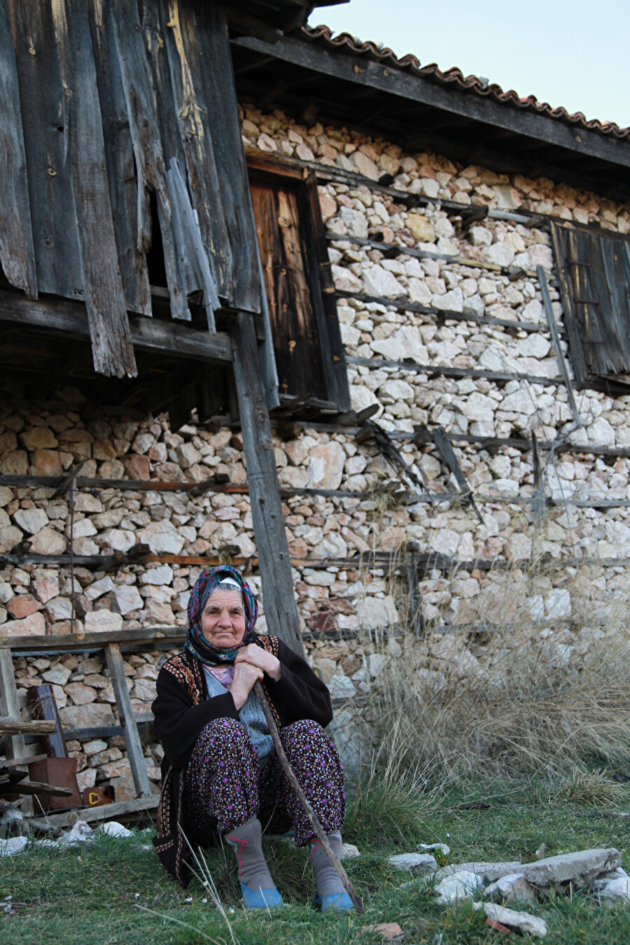 Pîr: Dilimize Farsçadan geçmiş olan bu kelime de aslında “yaşlı” anlamına geliyor.