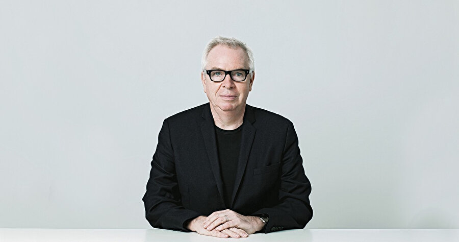 David Chipperfield.