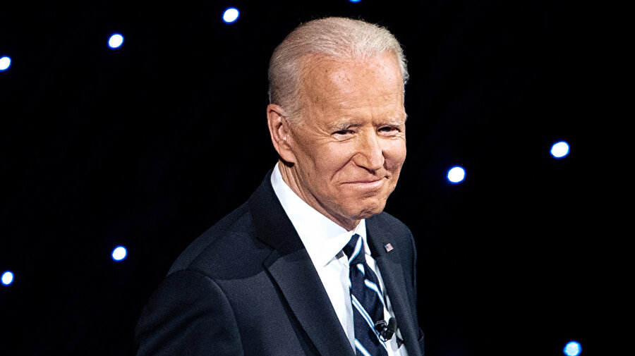 Demokrat aday Joe Biden, ifade özgürlüğü, muhalif aktivistler ve insan hakları gibi konuları daha fazla dile getiren bir aday olarak dikkat çekiyor.