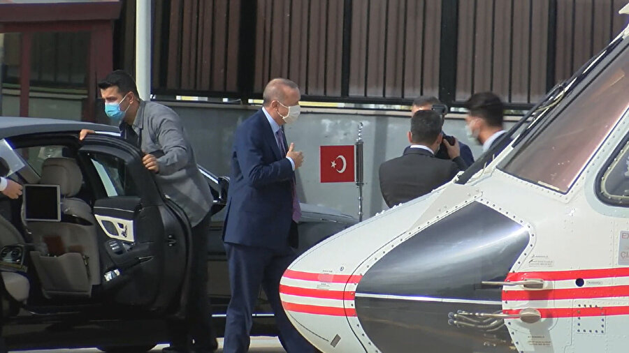 Cumhurbaşkanı Erdoğan Kısıklı'dan ayrılarak MYK toplantısı için Ankara'ya gitti