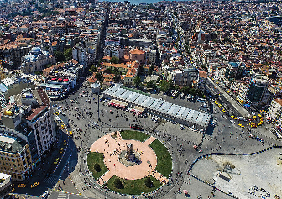 Taksim Meydanı.