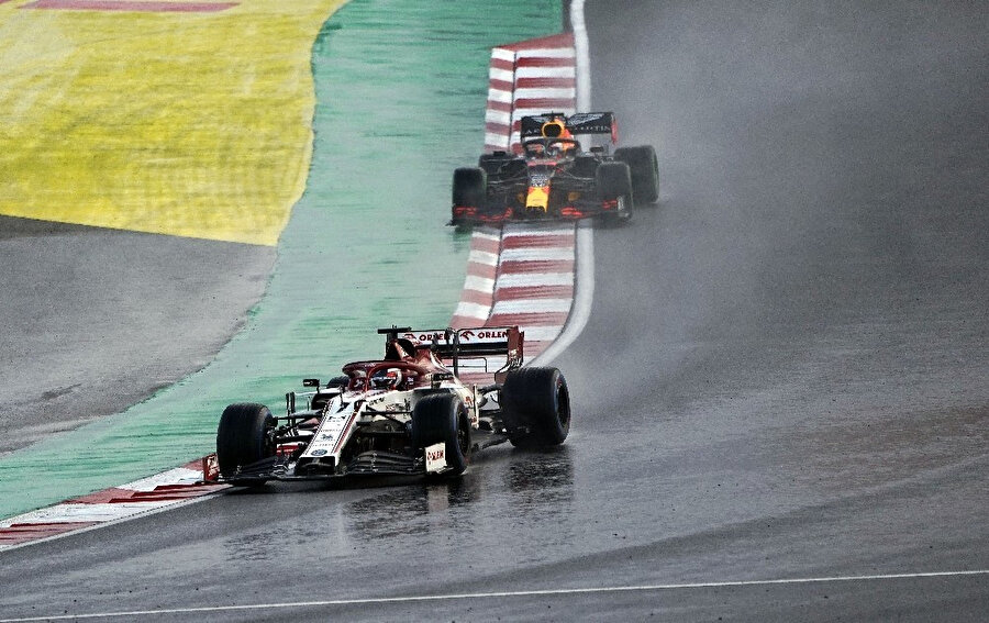 Formula 1 Türkiye GP başladı
