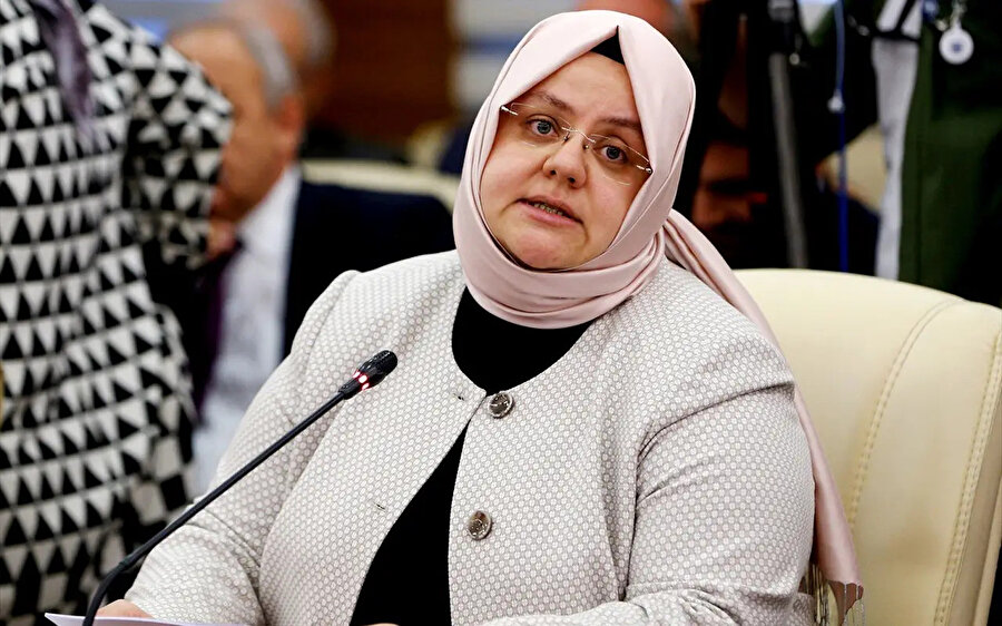 Aile, Çalışma ve Sosyal Hizmetler Bakanı Zehra Zümrüt Selçuk