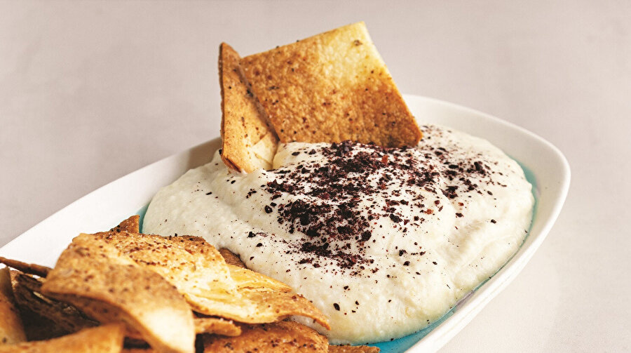 Patlıcan Dip Sos ve Lavaş Kraker