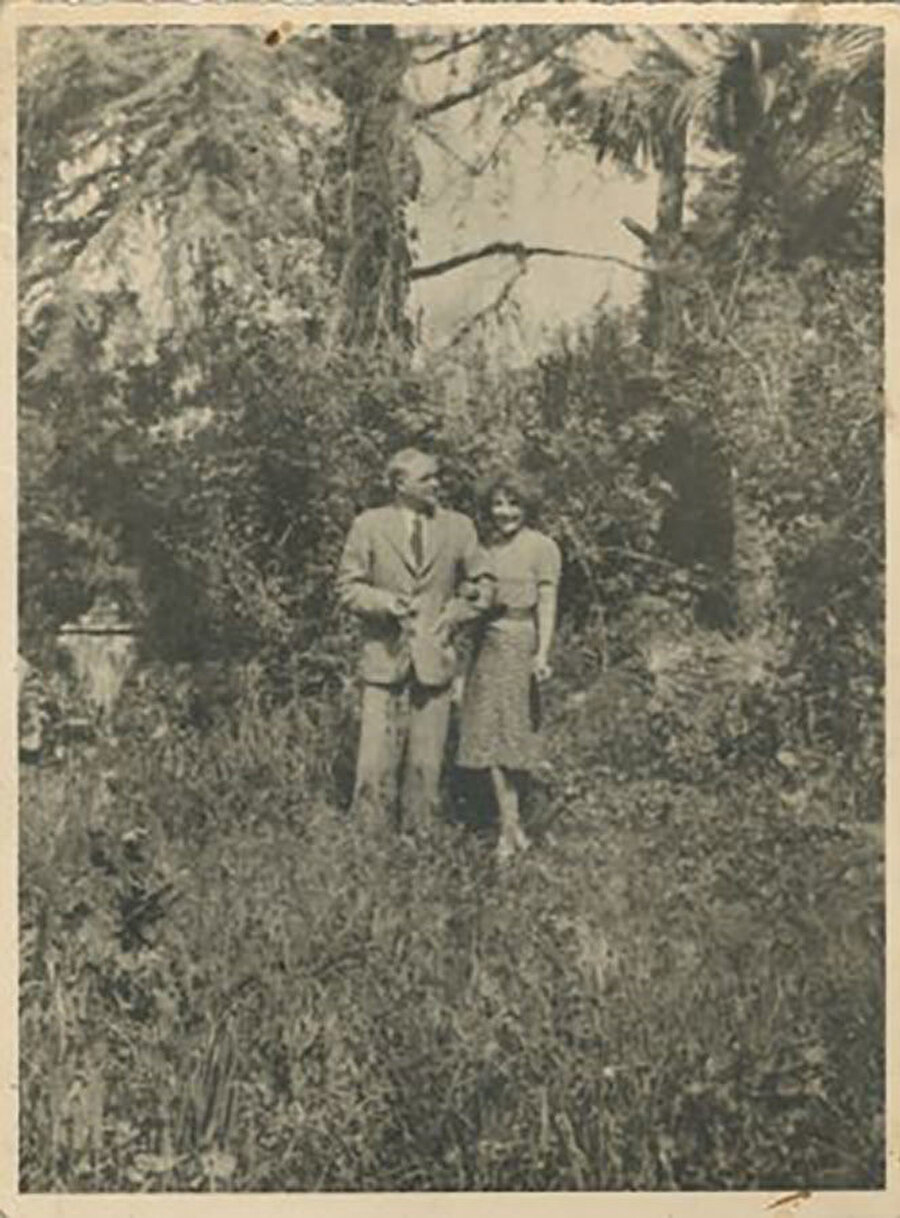 Aliye ve Karl Berger, Büyükada, 1947
