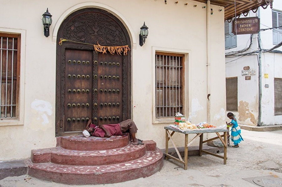 Arap stili kapı.