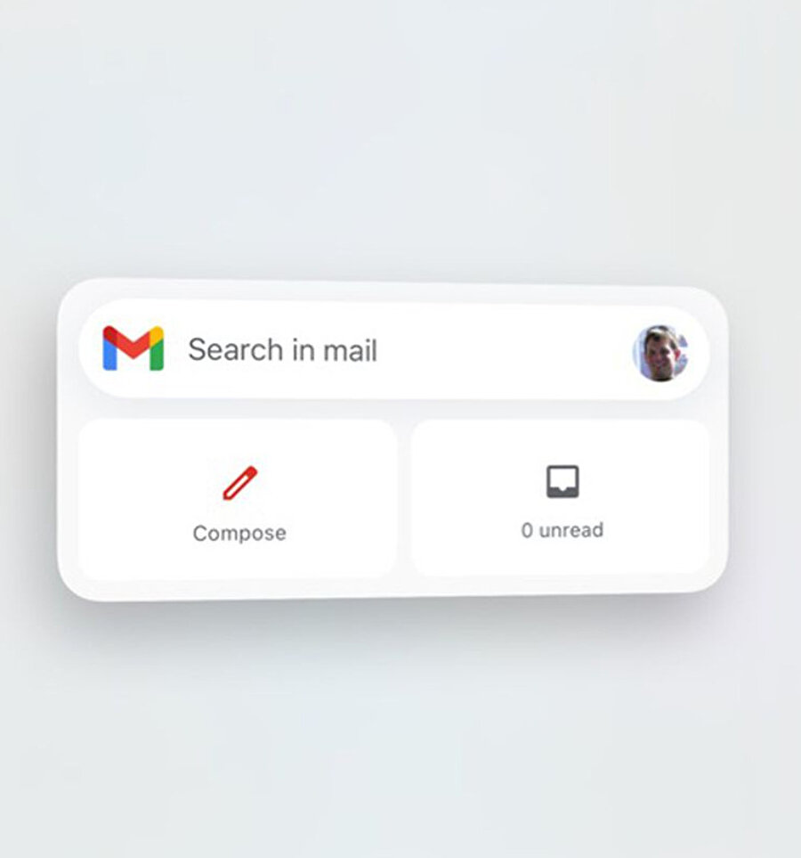 Gmail araç çubuğu bu şekilde bir görünüm sunuyor. Üstte arama çubuğu, altta ise e-posta oluşturma ve gelen kutusunu görüntüleme düğmeleri yer alıyor. 