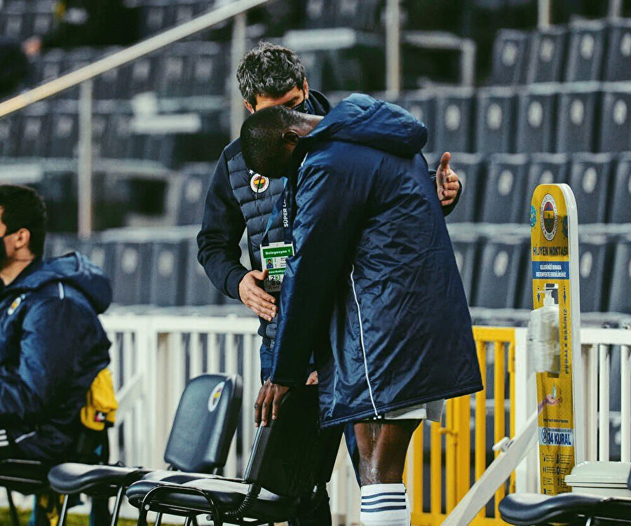 Samatta Beşiktaş'a karşı forma giyemeyecek.