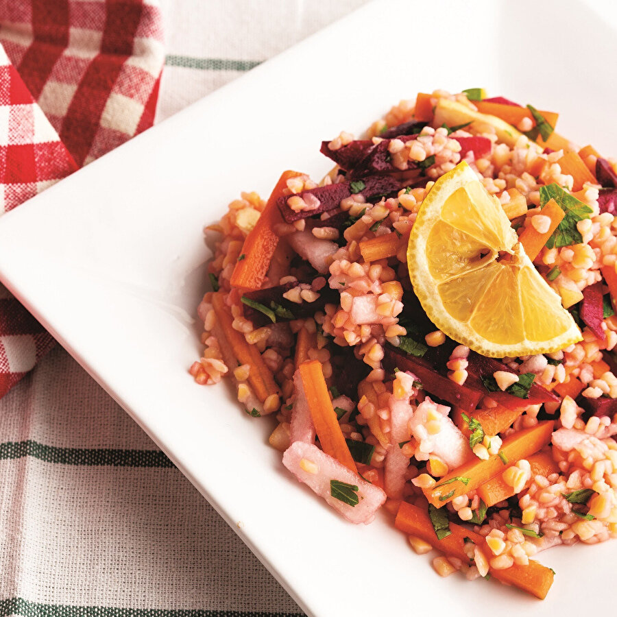 Armutlu Pancarlı Salata