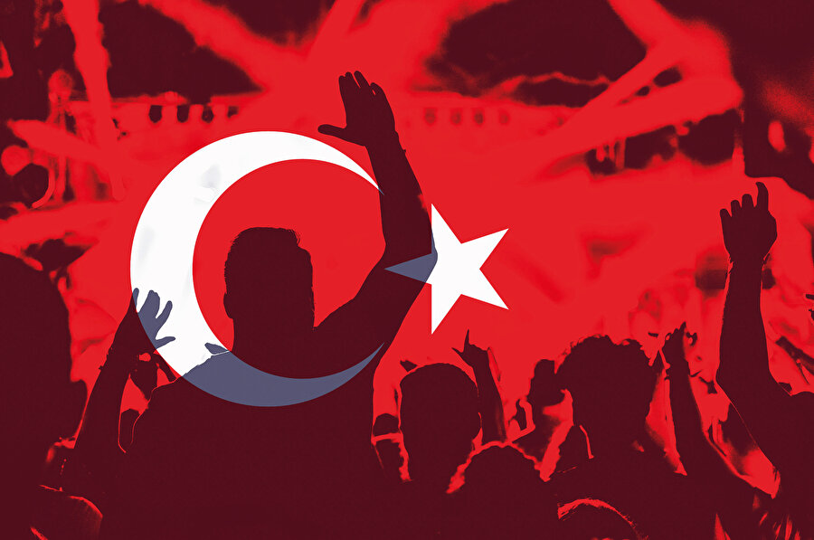 Özetlemek gerekirse tüm deliller CHP, Saadet Partisi, İYİ Parti ve HDP’nin AK Parti’yi devirmek için milletin rıza göstermeyeceği gizli bir anayasa çalışmasına imza attığını, gerçek ortaya çıkınca da taslağı cami avlusuna bıraktığını ortaya koyuyor. Ancak bu tartışma “ret” ve “inkârla” dineceğe benzemiyor. İYİ Parti’de Ümit Özdağ’ın partiden ihracı ve İsmail Koncuk’un partiden ayrılması ile başlayan sürecin yeni istifalarla ‘ittifak krizine’ dönüşmesi bekleniyor…