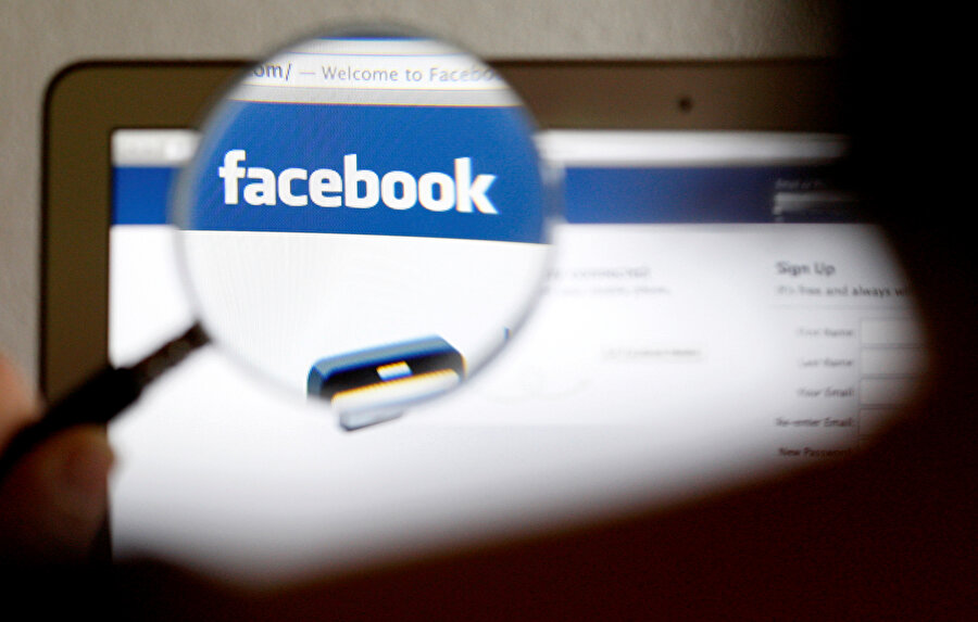 Facebook logosu Reuters tarafından böyle görüntülendi.