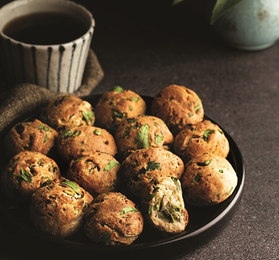 Maydanozlu Lorlu Siyez Unlu Poğaça