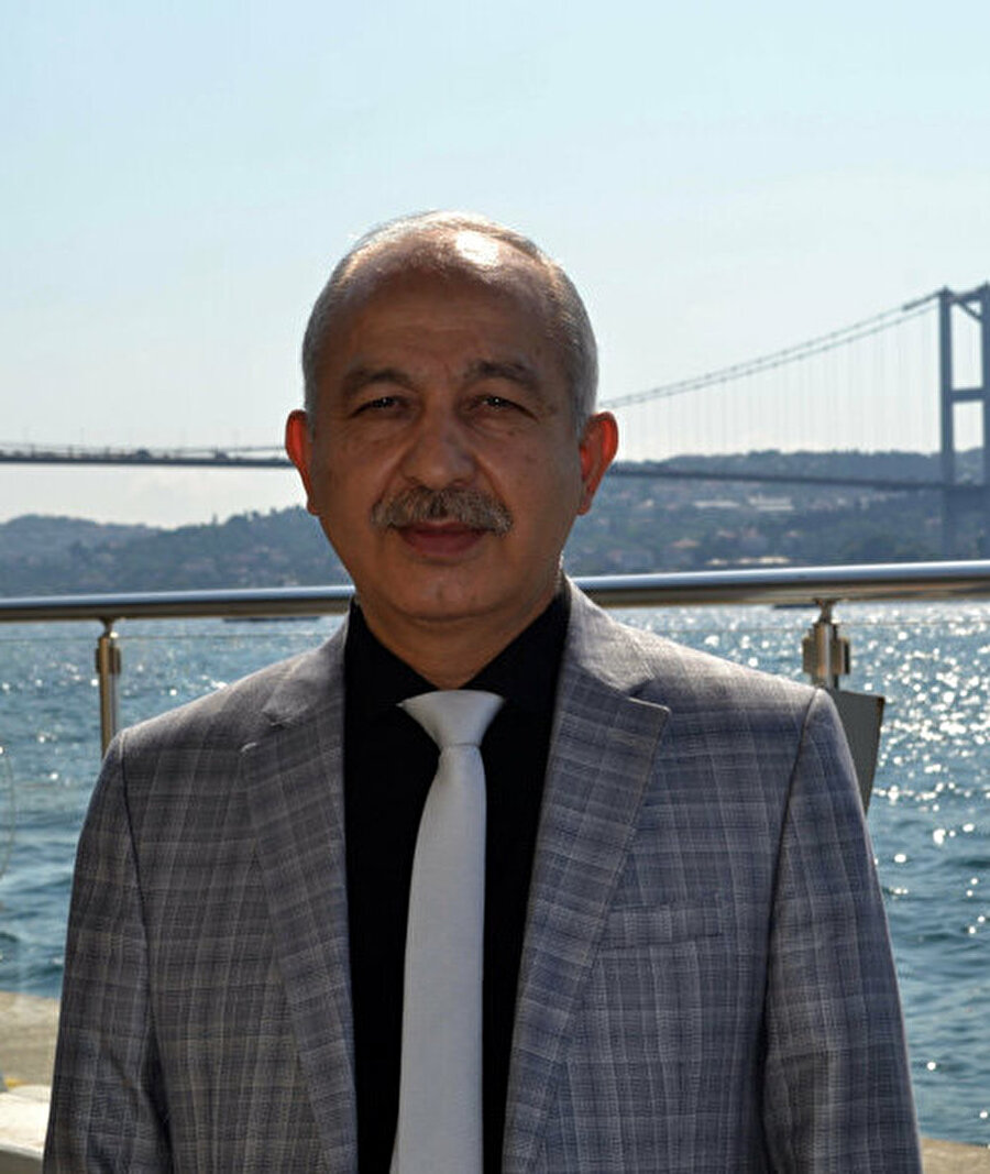  Prof. Dr. Hüseyin Toros