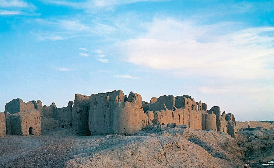 Leşker-i Bazar, Gaznelilerin Afganistan'daki hâkimiyetini simgeleyen kalıntılardan biri.