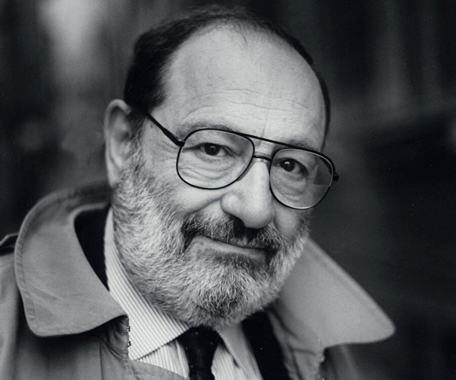 Eco, 1971'de Bologna Üniversitesi'nde profesör olarak çalışmaya başladı.