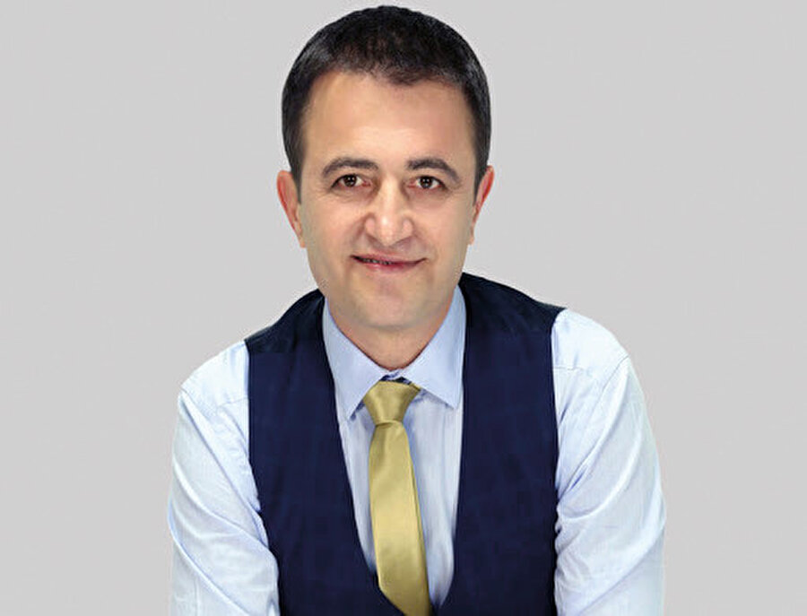 Zeytin yaprağı ile ilgili son zamanlarda birçok araştırmanın yapıldığını söyleyen Tıbbi ve aromatik bitki uzmanı Ayhan Ercan, bu mucizevi ürünle dünya piyasasında önemli bir yere sahip olabiliriz görüşünde.