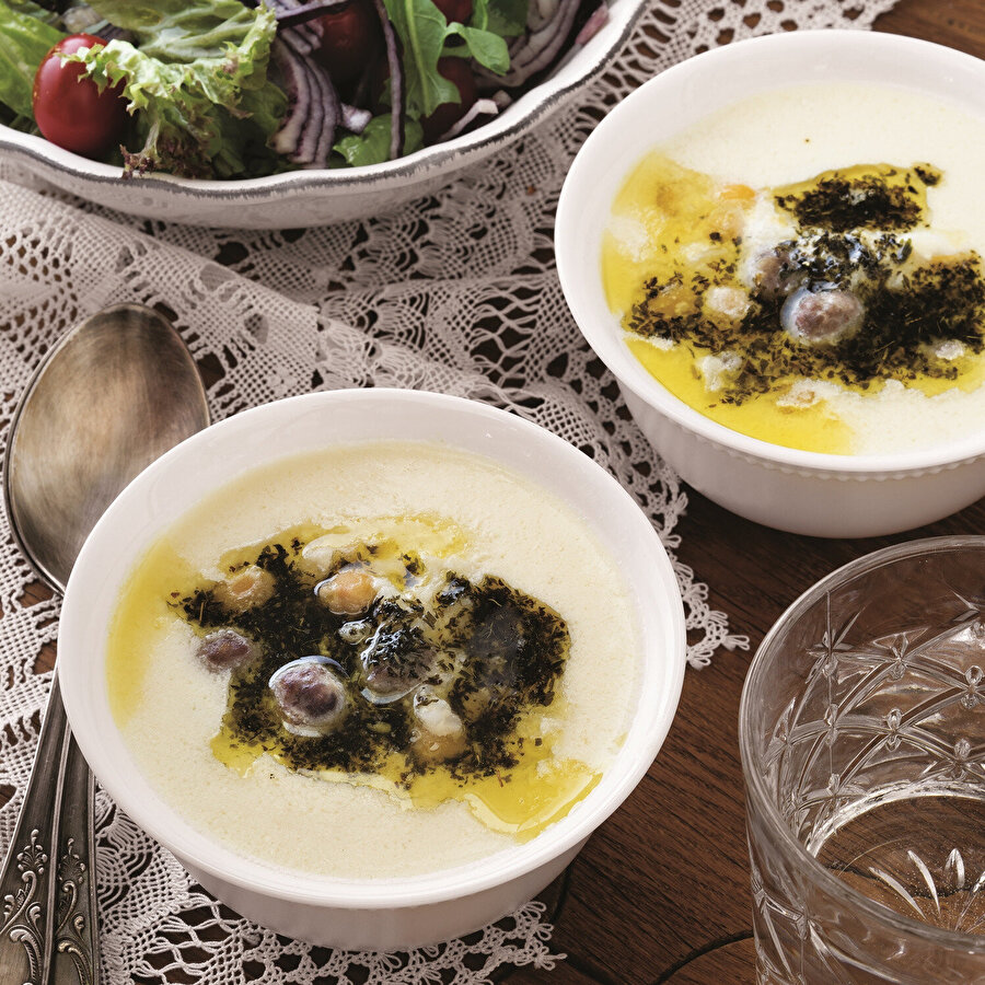 Nesiller Arası Lebeniye Çorbası tarifi