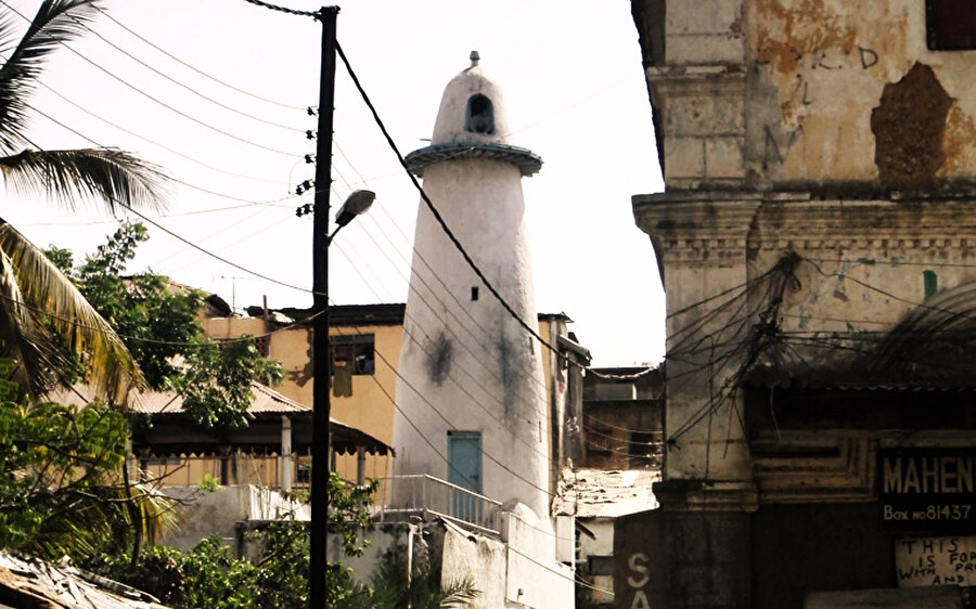 Afrika'nın en eski camilerinden Başeyh Camii.