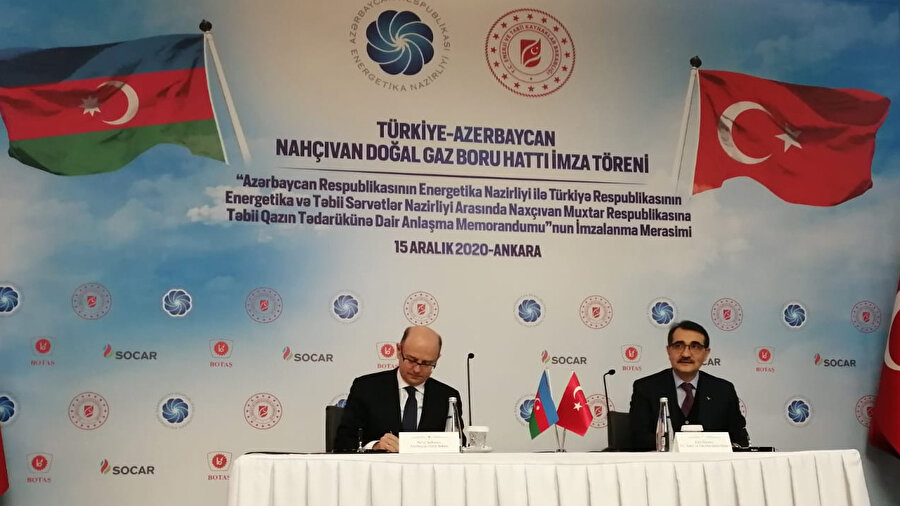 Enerji ve Tabii Kaynaklar Bakanı Fatih Dönmez ile Azerbaycan Enerji Bakanı Perviz Şahbazov