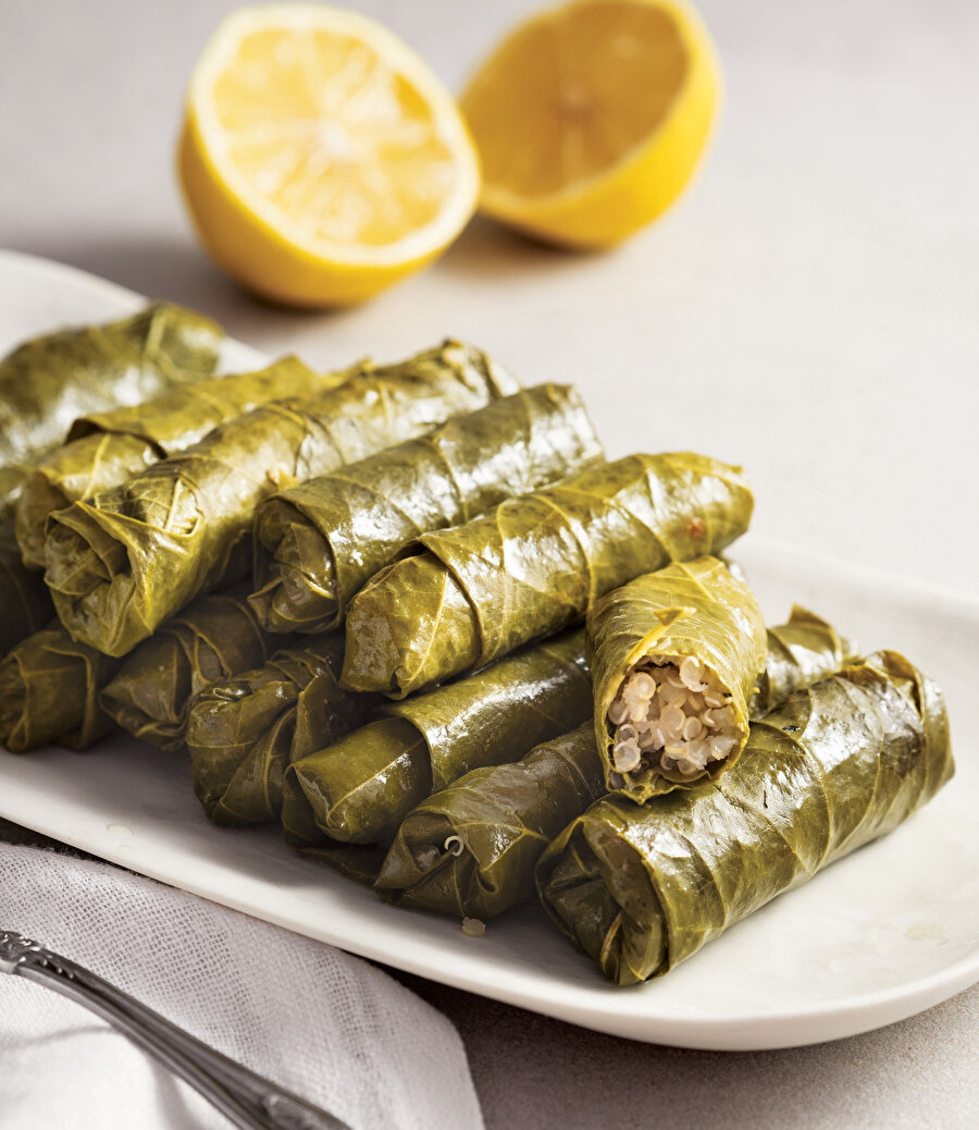Zeytinyağlı Kinoalı Yaprak Sarması