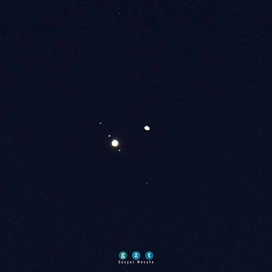 Jüpiter ve Satürn'ün kavuşması 794 yıl sonra yeniden Dünya'dan gözlendi