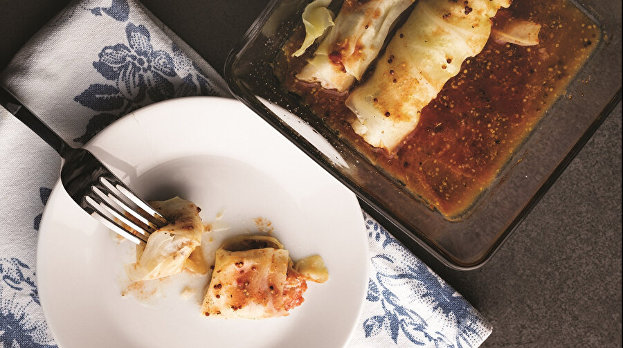 Beyaz Lahanaya Sarılı Dil Balığı