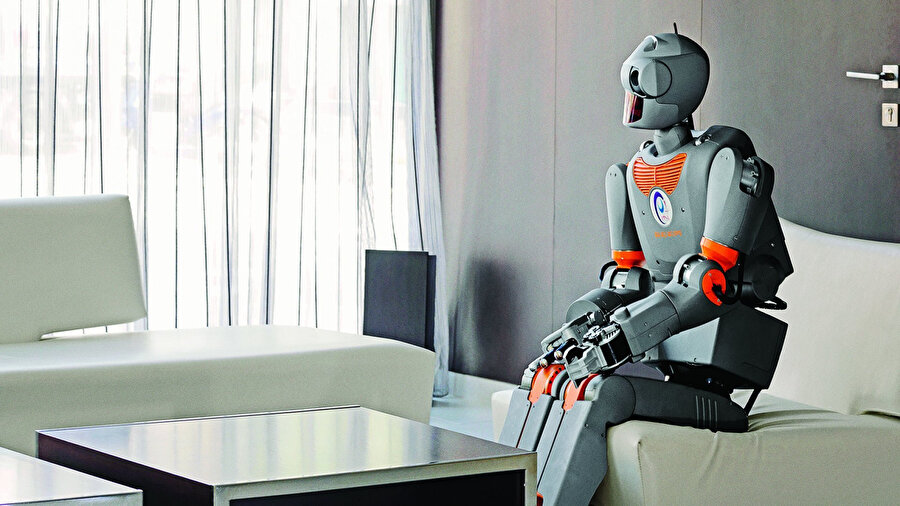 Herifler çaresizce kendilerini savunmaya çalıştı: “Valla dünyanın her yanında robotlarımız var ama böyle olaylara hiç rastlamadık.