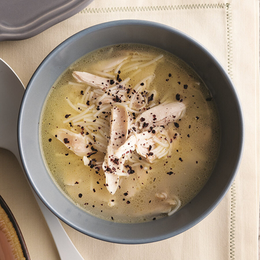 Tavuk Suyu Çorbası tarifi