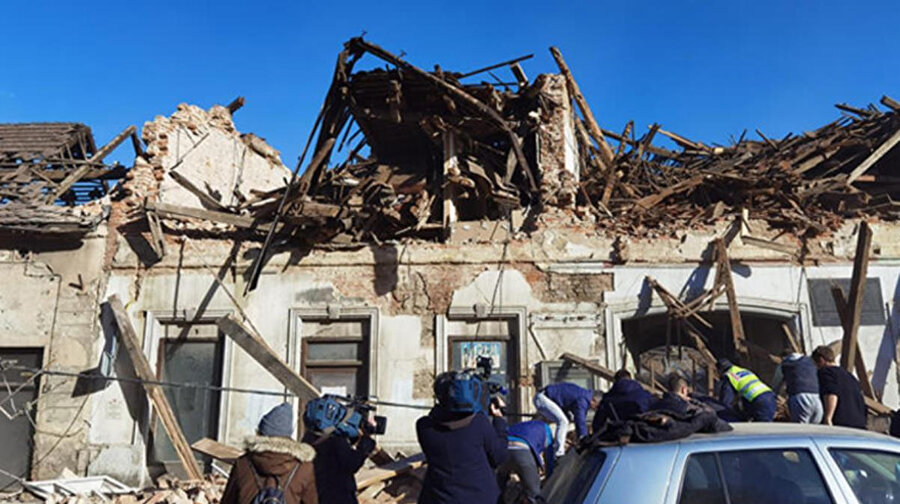 Deprem anından fotoğraflar