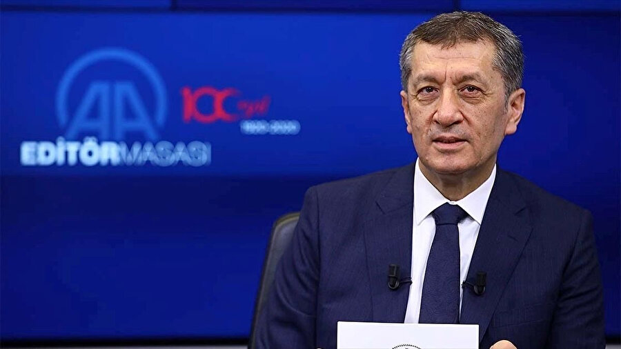 Milli Eğitim Bakanı Ziya Selçuk