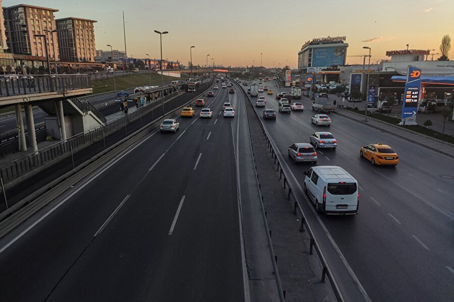 İstanbul'da kısıtlama öncesi trafik