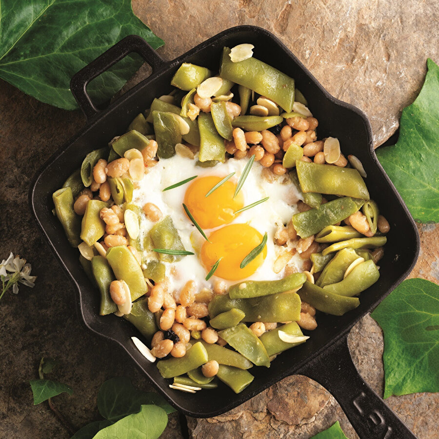 Kuru Fasulyeli Yumurtalı Fasulye