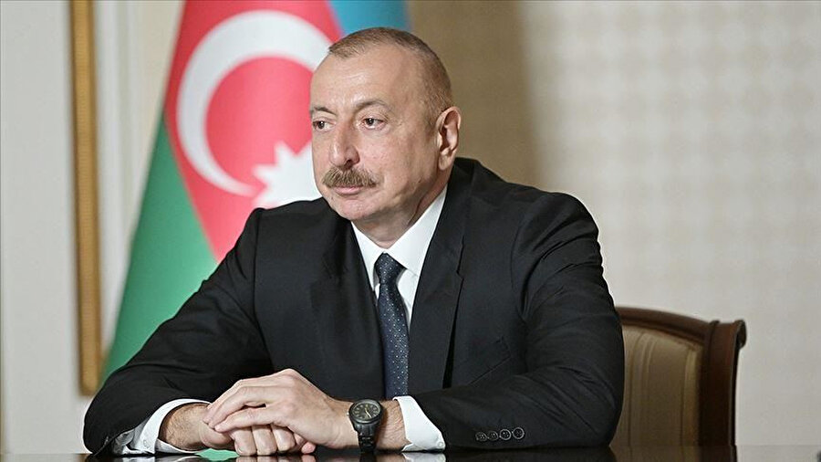 Aliyev: Azerbaycan'ın batı illeri ile Nahçıvan Özerk Cumhuriyeti'ni Ermenistan'dan geçerek birleştirecek ulaştırma koridoru Azerbaycan, Türkiye, Rusya, Ermenistan ve İran tarafından kullanılacak.